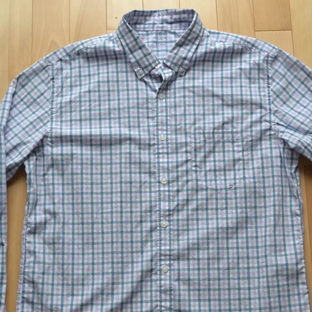 J Crew Light Weight Shirt Button Down Size XL